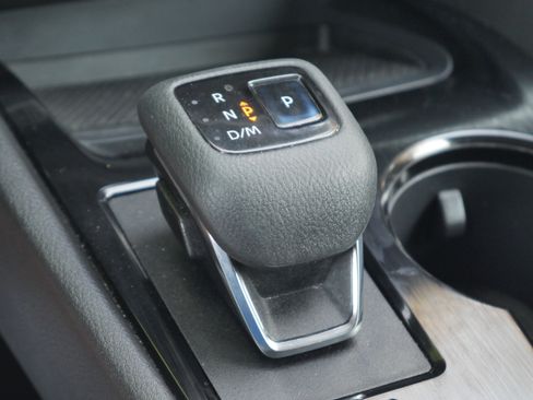 Certified 2021 Nissan Rogue S AWD/4WD image 11