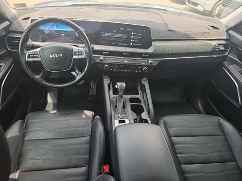 Used 2023 Kia Telluride SX Prestige AWD/4WD image 16