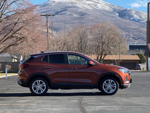 Used 2020 Buick Encore GX Preferred image 4