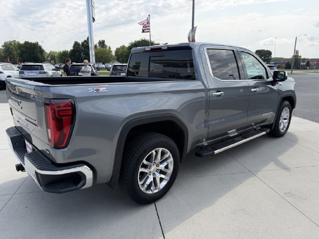 Used 2021 GMC Sierra 1500 SLT w/ SLT Premium Package AWD/4WD image 6