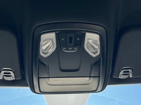 Used 2022 RAM 1500 Big Horn AWD/4WD image 25