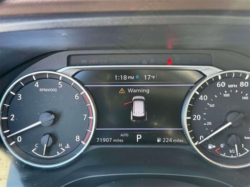 Used 2021 Nissan Rogue SV w/ Premium Package image 26