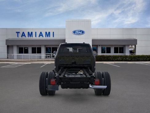 New 2026 Ford F450 2WD Crew Cab Super Duty image 5