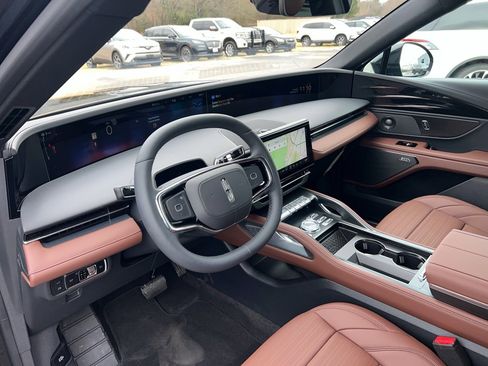 New 2026 Lincoln Nautilus Reserve w/ Jet Appearance Package image 8