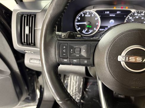 Used 2023 Nissan Pathfinder SL image 20