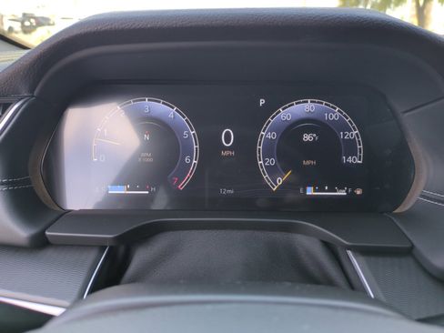 New 2026 Jeep Grand Cherokee Laredo image 10