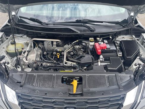 Used 2021 Nissan Rogue SV AWD/4WD image 10