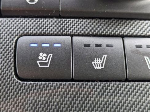 Used 2023 Hyundai Santa Fe Limited image 24