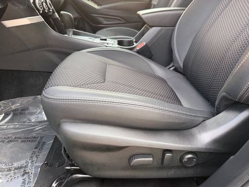 Used 2023 Subaru Forester Premium AWD/4WD image 11