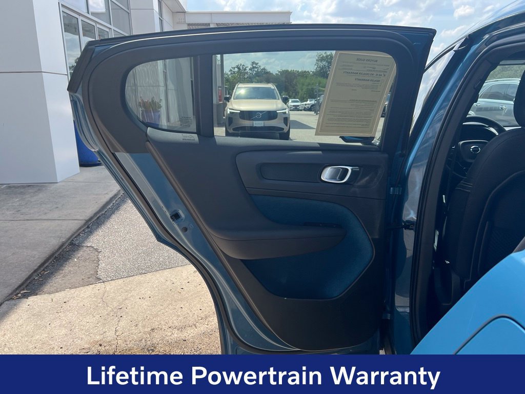 Certified 2023 Volvo C40 P8 Recharge Ultimate AWD/4WD image 21