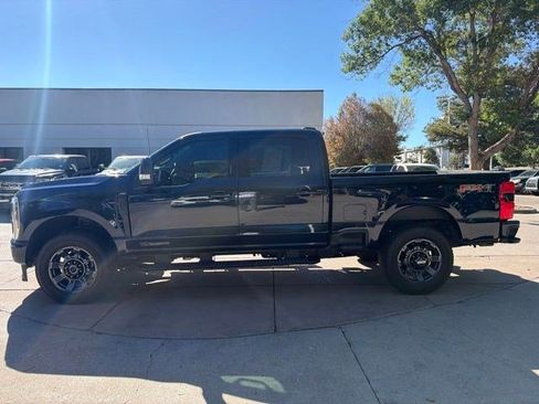 Used 2024 Ford F250 Lariat w/ Sport Appearance Package AWD/4WD image 3