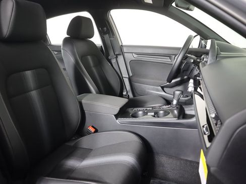 Certified 2025 Honda Civic Sport image 27