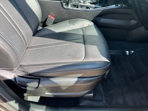 Used 2023 Kia Sorento S w/ Panoramic Sunroof Package AWD/4WD image 24