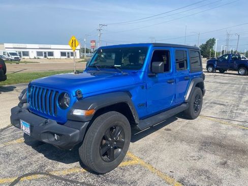 Used 2021 Jeep Wrangler Unlimited Sport AWD/4WD image 2