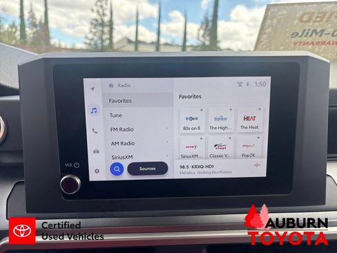 Certified 2025 Toyota 4Runner SR5 AWD/4WD image 17