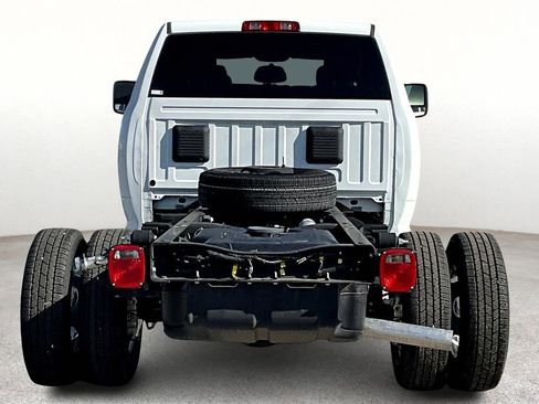 Used 2024 RAM 3500 Tradesman RWD image 5