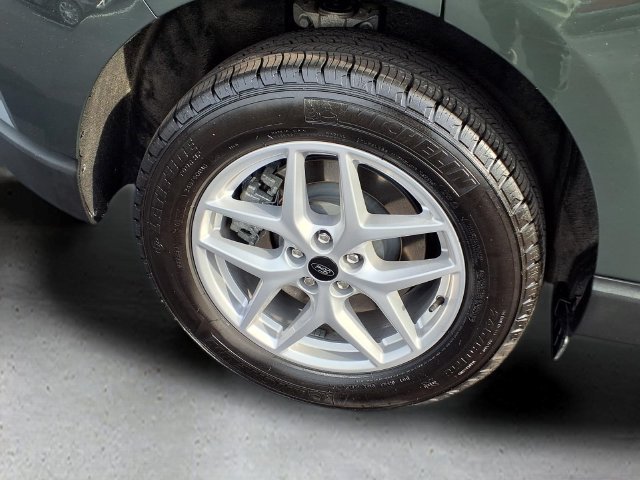 Used 2024 Ford Edge SEL w/ Convenience Package AWD/4WD image 9
