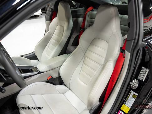 Used 2022 Porsche 911 GT3 RS image 25