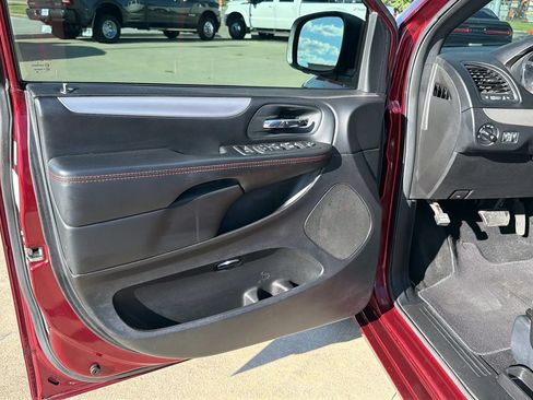 Used 2020 Dodge Grand Caravan GT FWD image 88