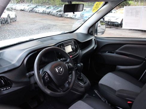 Used 2020 RAM ProMaster City Tradesman image 13