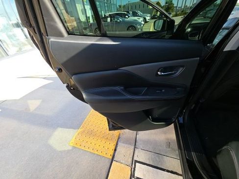 Used 2024 Nissan Murano SV FWD image 22