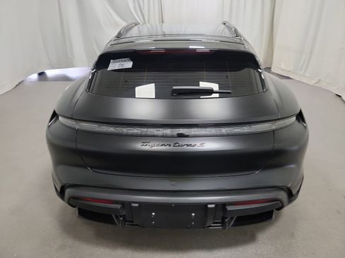 Used 2023 Porsche Taycan Turbo S w/ Premium Package AWD/4WD image 4