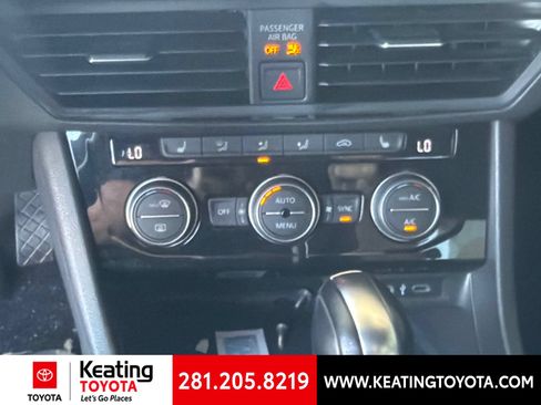 Used 2020 Volkswagen Jetta R-Line FWD image 15