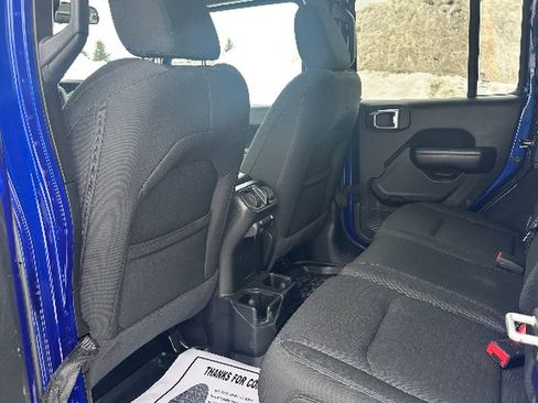 Used 2020 Jeep Wrangler Unlimited Sport S image 10