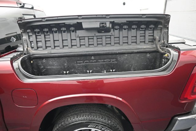 Used 2025 RAM 1500 Limited AWD/4WD image 24