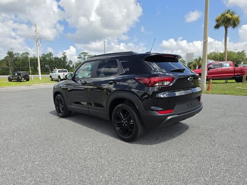 New 2026 Chevrolet TrailBlazer LT w/ Convenience Package FWD image 8