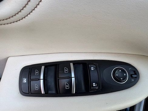 Used 2019 INFINITI QX50 Essential w/ Sensory Package image 19