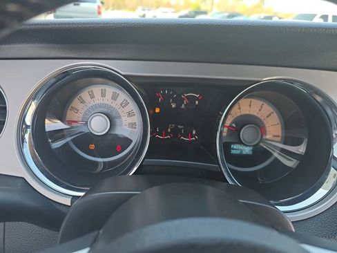 Used 2012 Ford Mustang Premium image 10