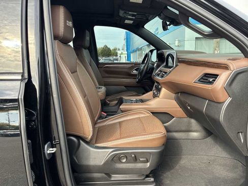 Certified 2023 Chevrolet Suburban High Country image 29