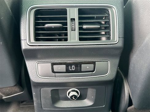 Used 2018 Audi Q5 2.0T Premium w/ Convenience Package image 25