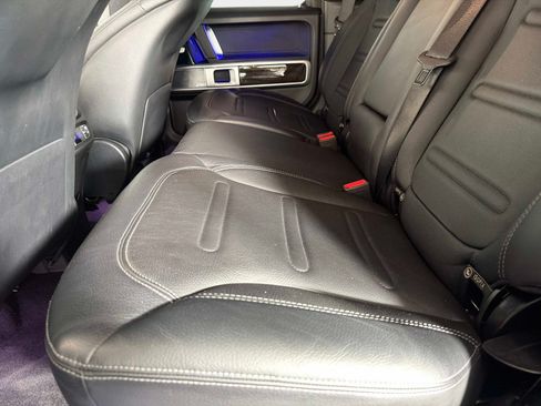 Used 2021 Mercedes-Benz G 550 image 32