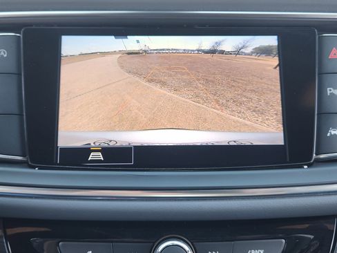 Used 2022 Buick Enclave Essence w/ Experience Buick Package image 22