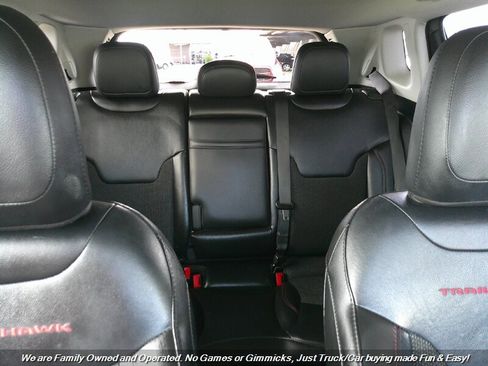 Used 2020 Jeep Compass Trailhawk w/ Cold Weather Group image 21