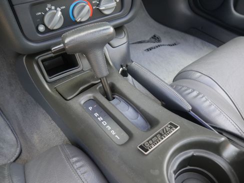 Used 1997 Pontiac Firebird Trans Am RWD image 62