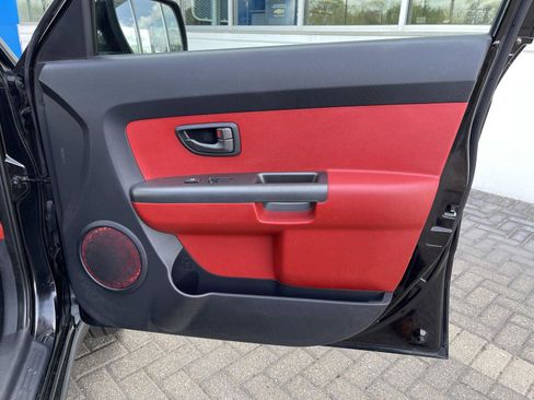 Used 2010 Kia Soul Sport FWD image 26
