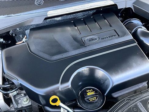 Certified 2025 Land Rover Discovery Sport S AWD/4WD image 29