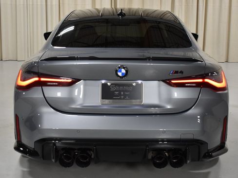 Used 2023 BMW M4 Competition RWD image 6