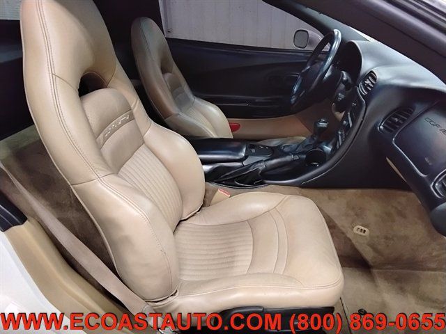 Used 2002 Chevrolet Corvette Coupe w/ Preferred Equipment Group2 RWD image 14