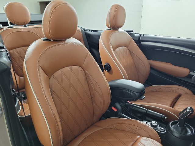Used 2023 MINI Cooper S FWD image 13