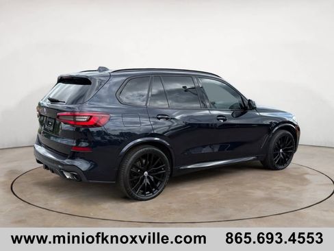 Used 2023 BMW X5 xDrive40i w/ M Sport Package AWD/4WD image 3