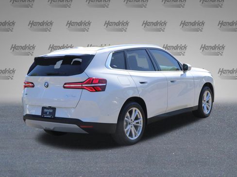 Certified 2025 BMW X3 xDrive30i w/ Premium Package image 10