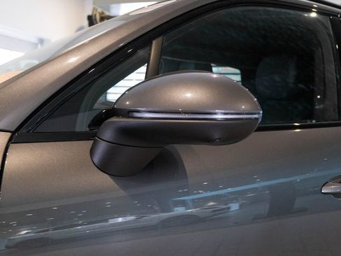 Certified 2026 Porsche Cayenne AWD/4WD image 13