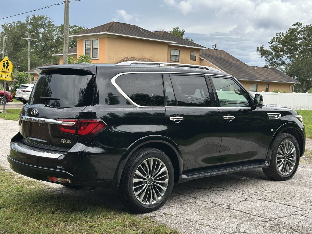 Used 2018 INFINITI QX80 2WD w/ Driver Assistance Package image 17