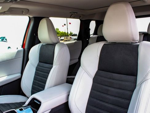 New 2025 Mitsubishi Outlander SE AWD/4WD image 32