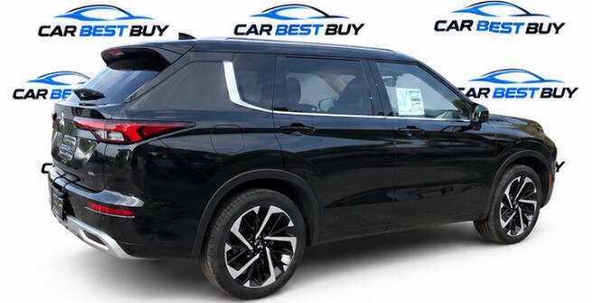 Used 2023 Mitsubishi Outlander SEL FWD image 3