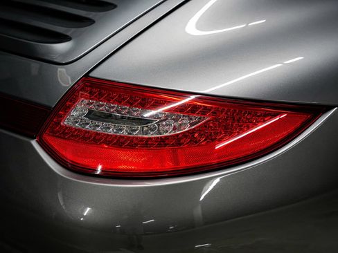 Used 2009 Porsche 911 Carrera 4S AWD/4WD image 34